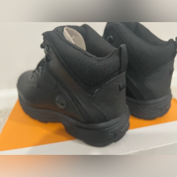 Timberland Men's White Ledge Waterproof Hiking Boot - Picture 7 of 11